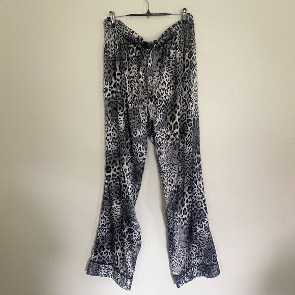 Victoria's Secret Leopard Print Silk Pajama Pants - Picture 1 of 6